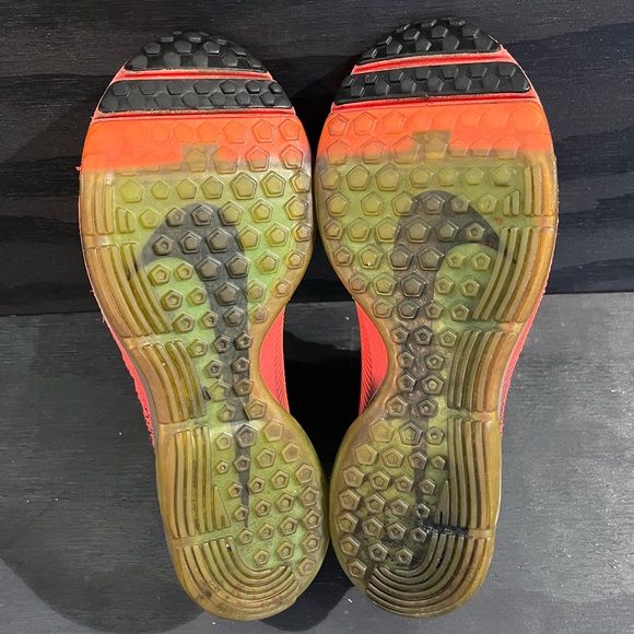 Nike Zoom All Out Flyknit Womens Size 10 Hot Pink Sneakers Gym Shoes 845361-600 - Picture 7 of 8